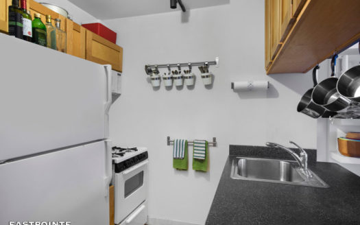 217 East 7th Street, Residence 2D