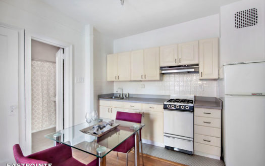 373 Bleecker Street, Residence 3C