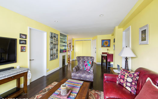 105 West 13th Street, Residence 7E