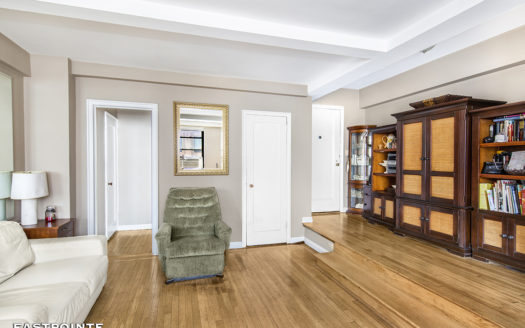 200 West 20th Street, Residence 1005