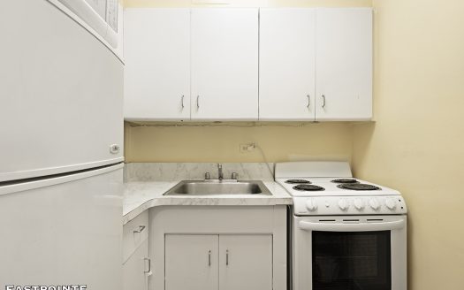 80 Park Avenue, Residence 14B