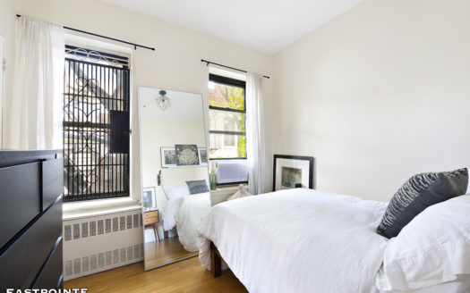 121 East 10th Street, Residence 5C
