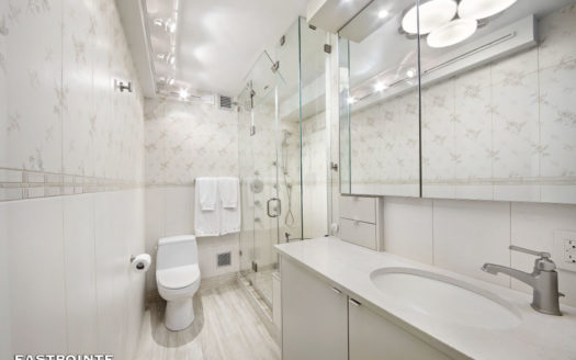 215 East 80th Street, Residence 14M