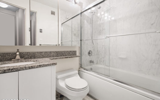 445 Fifth Avenue, Residence 32E