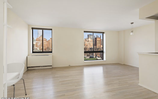 445 West 19th Street, Residence 8A