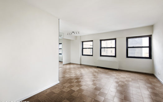 58 West 58th Street, Residence 7D