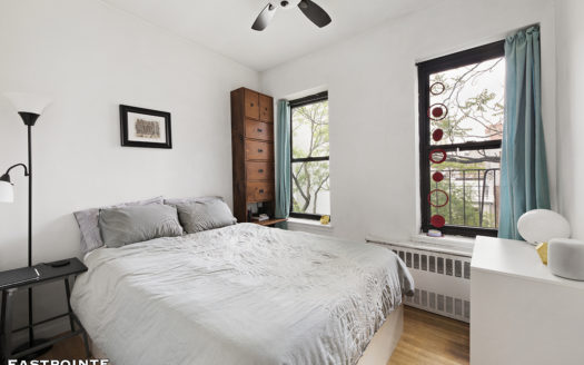 121 East 10th Street, Residence 5B