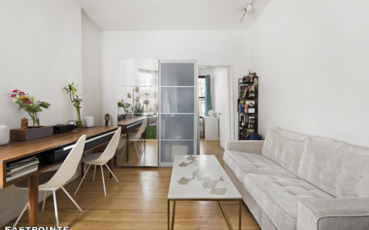 121 East 10th Street, Residence 5B