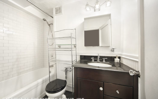 200 West 20th Street, Residence 602