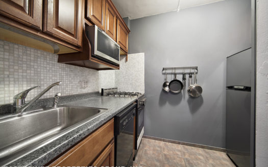 200 West 20th Street, Residence 602