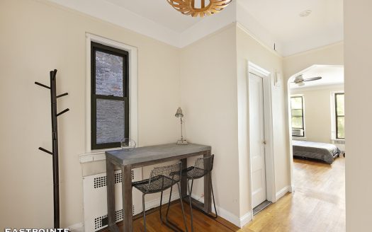 250 West 22nd Street, Residence 2D