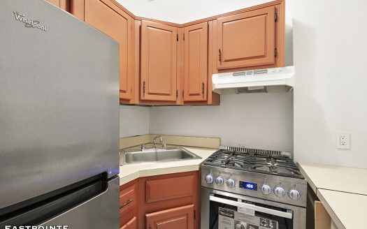 112 West 72nd Street, Residence 7D