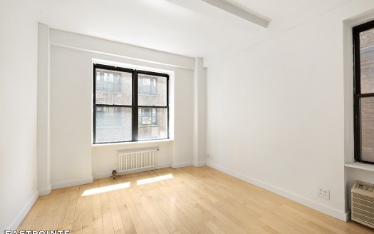 116 West 72nd Street, Residence 6E