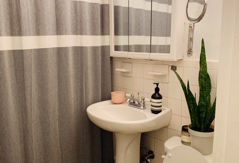87 St. Marks Place, Residence 2B