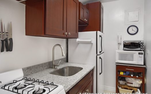 175 West 12th Street, Residence 6C