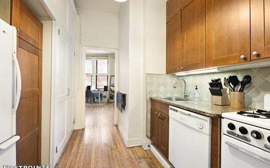 1 Sheridan Square, Residence 4F