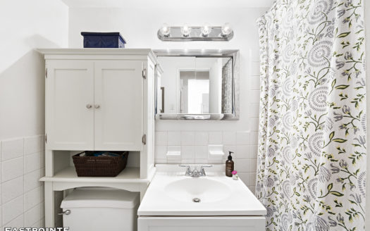 175 West 12th Street, Residential 15N