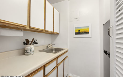 175 West 12th Street, Residential 15N