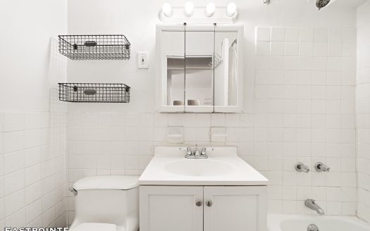 175 West 12th Street, Residence 6N