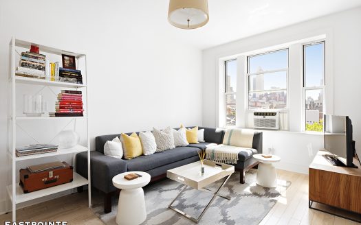 334 West 22nd Street, Residence 25