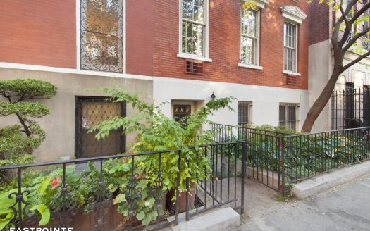 220 West 15th Street, Residence 1A