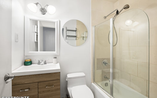 420 West 23rd Street, Residence 7C