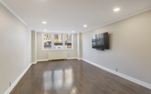 201 East 36th Street, Residence 6E