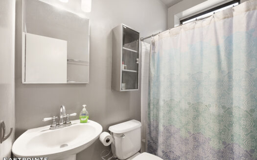 184 East 2nd Street, Residence 4G