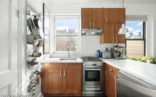 32 Jones Street, Residence 3A