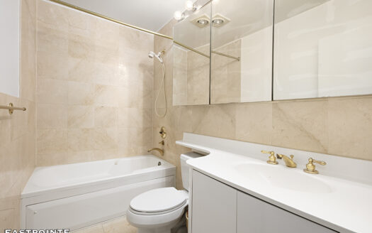140 West 23rd Street, Residence 5A