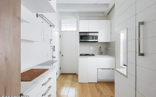 175 Bleecker Street, Residence 16