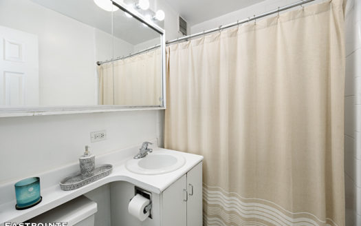 74 West 85th Street, Residence 5