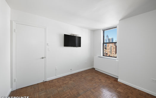 222 West 14th Street, Residence 14E