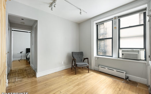 319 West 18th Street, Residence 1I