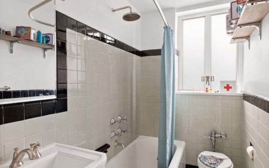 200 West 20th Street, Residence 408