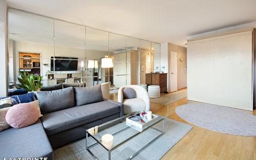 201 West 21st Street, Residence 8A