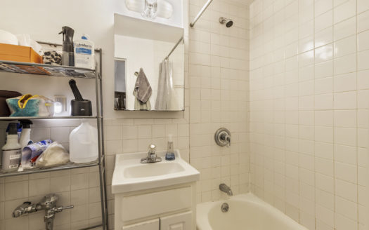 312 West 23rd Street, Residence 1A