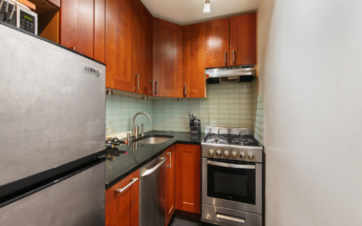 201 West 21st Street, Residence 6H